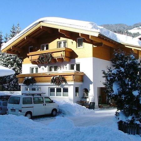 Glemmy Appartements Inkl Sommercard Viehhofen Exterior foto