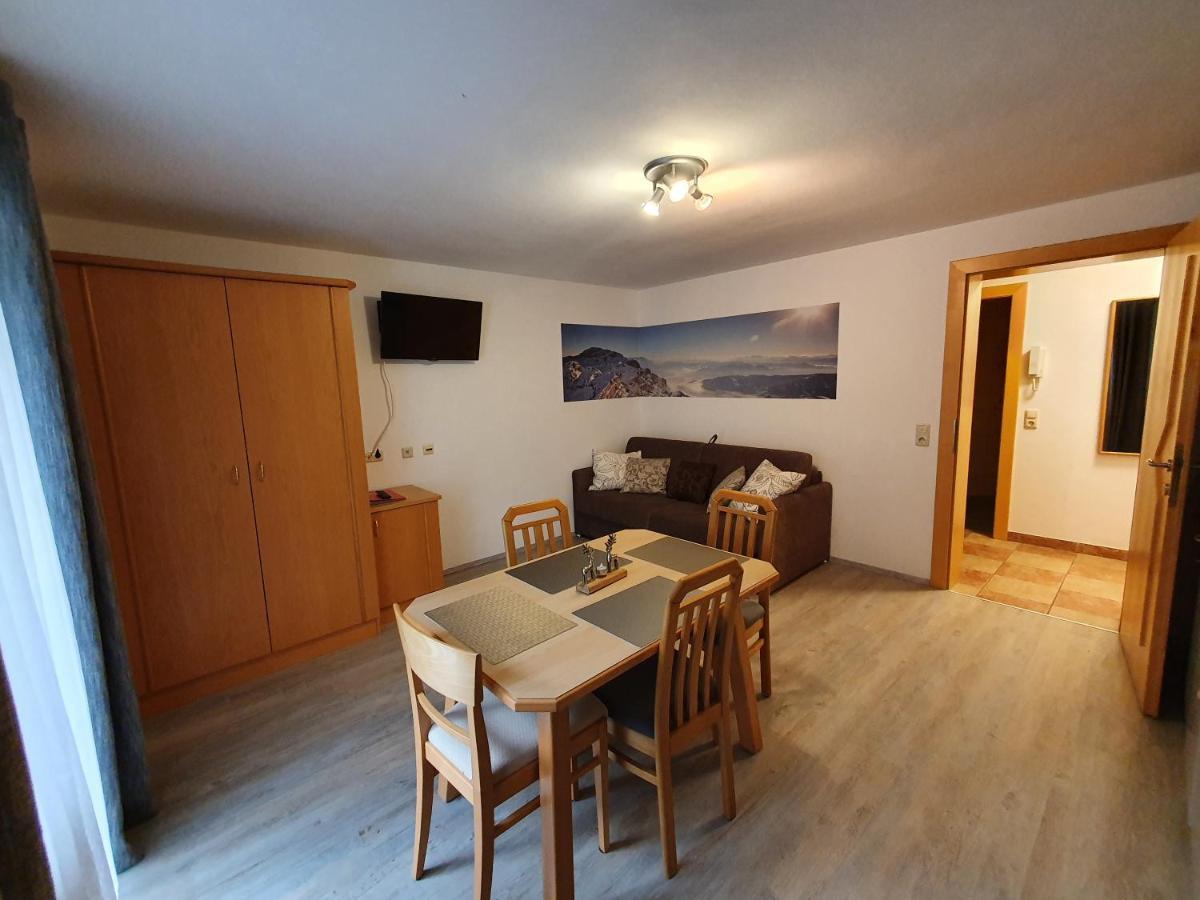 Glemmy Appartements Inkl Sommercard Viehhofen Exterior foto
