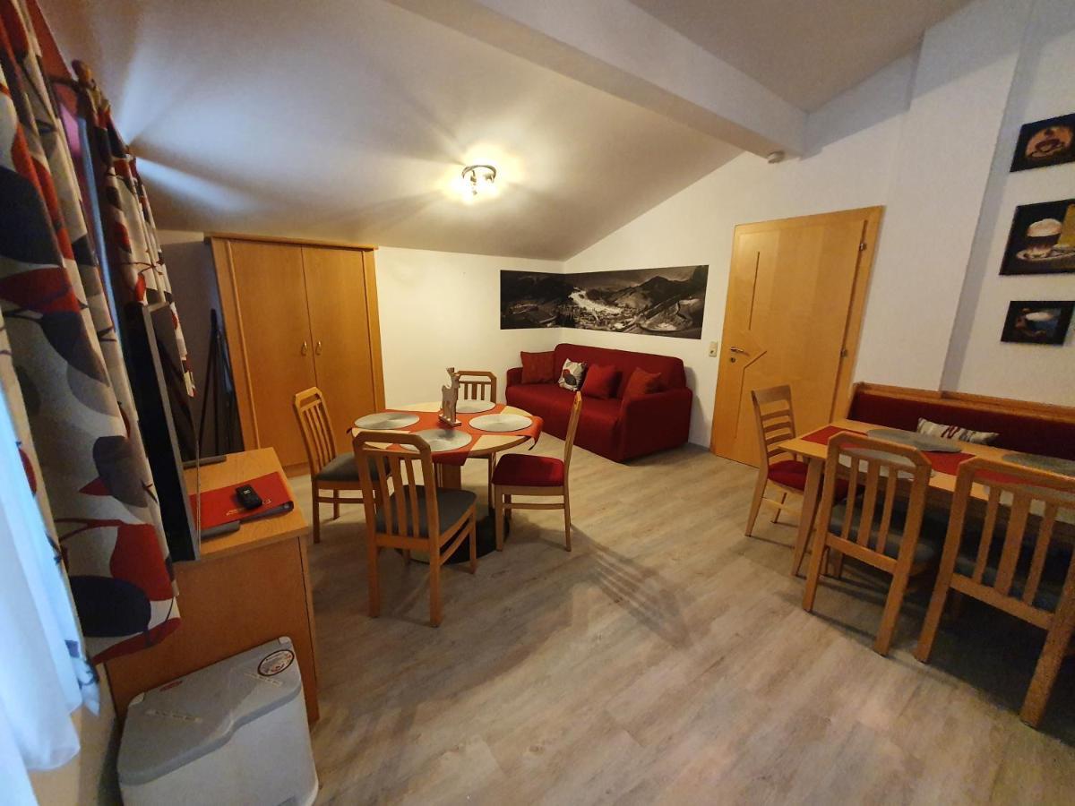 Glemmy Appartements Inkl Sommercard Viehhofen Exterior foto