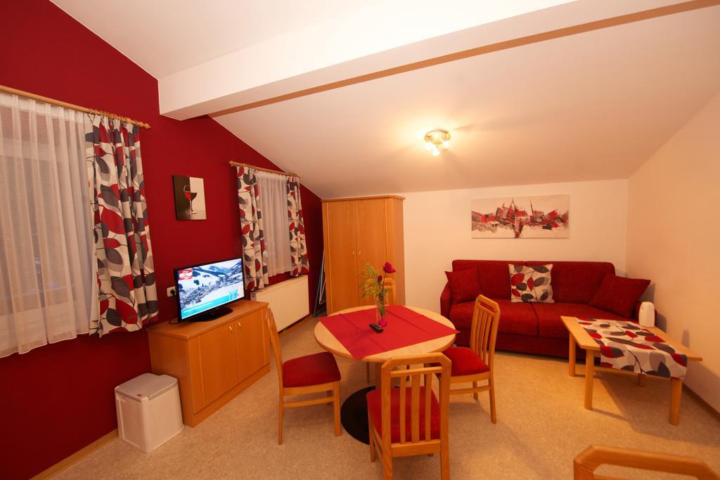 Glemmy Appartements Inkl Sommercard Viehhofen Exterior foto